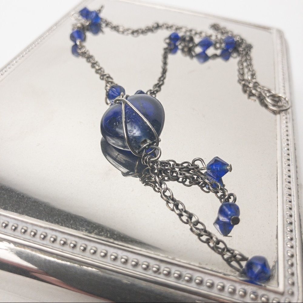 Blue Glass Lavalier Necklace